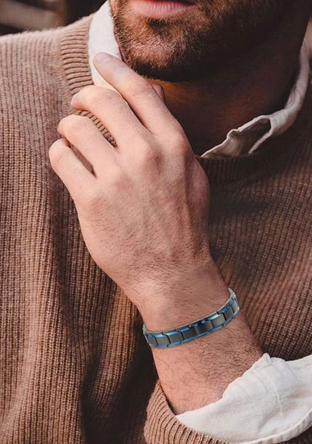 Pulseira Magnética em Tungstênio Preto com Detalhes Azuis