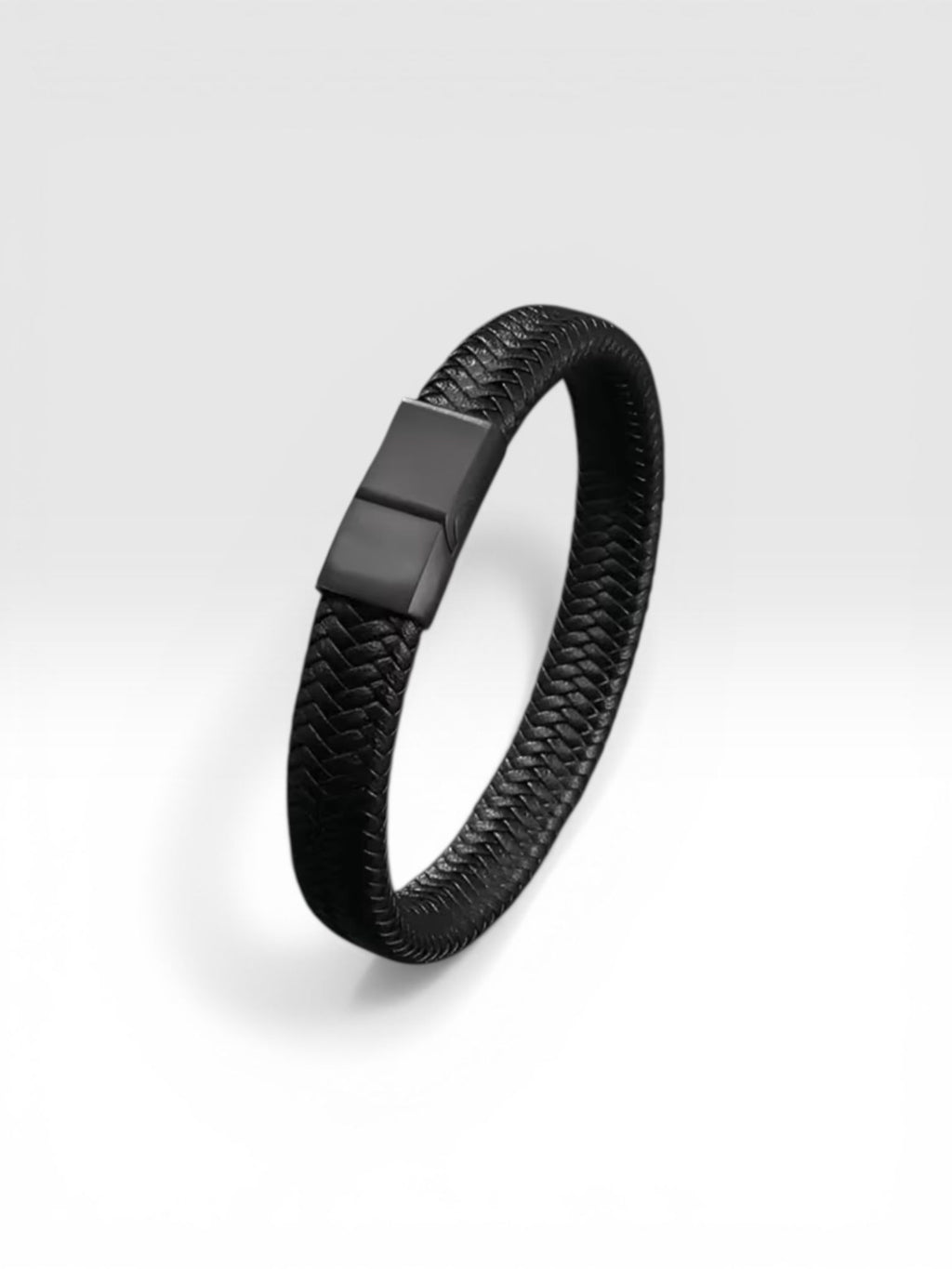 Pulseira de Couro Sintético com Fecho Magnético