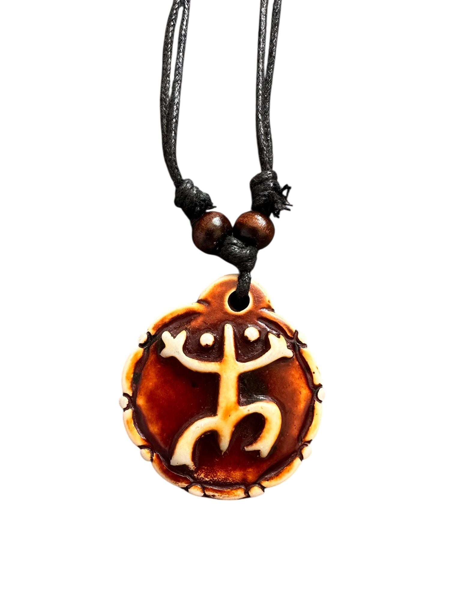 Colar com Pingente Tribal Artesanal em Estilo Étnico com Cordão Ajustável