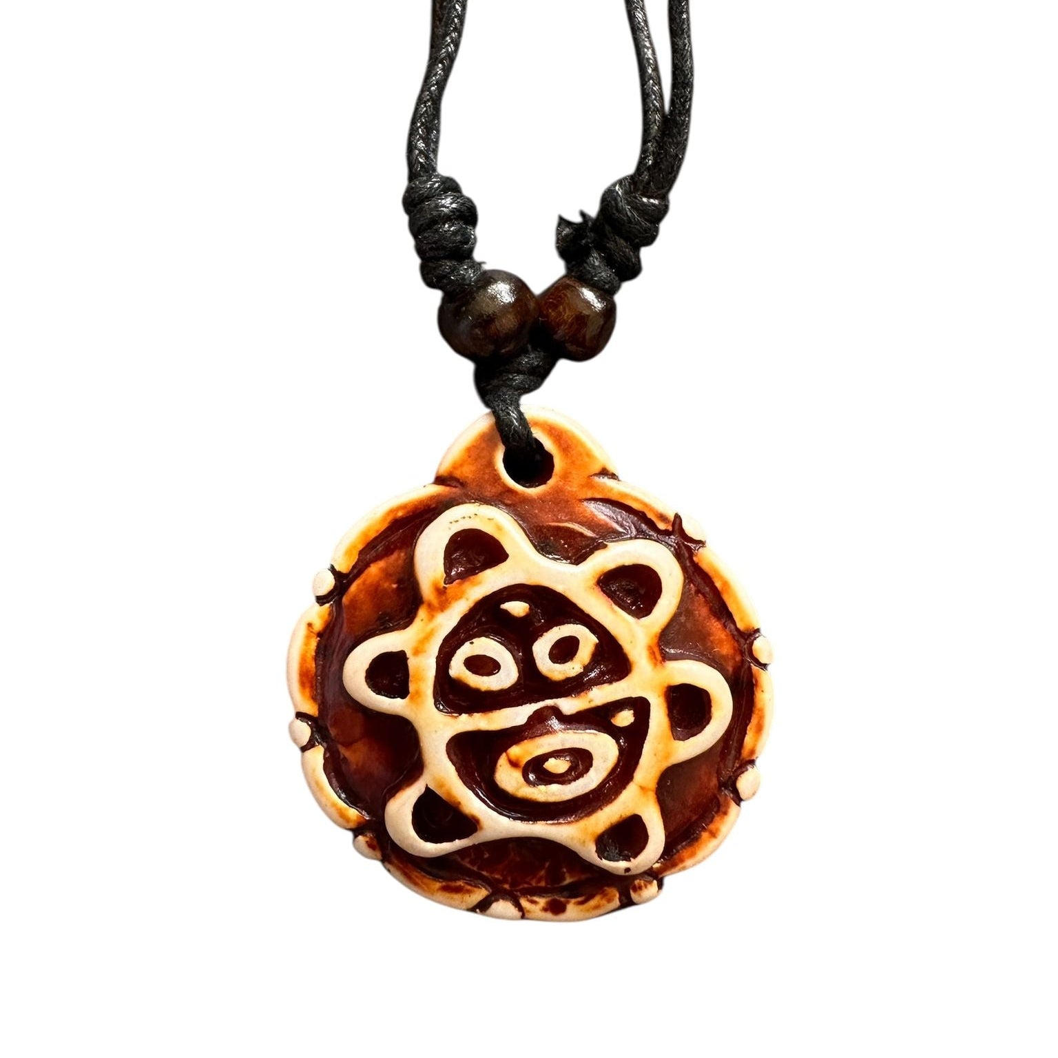 Colar com Pingente Tribal Artesanal em Estilo Étnico com Cordão Ajustável