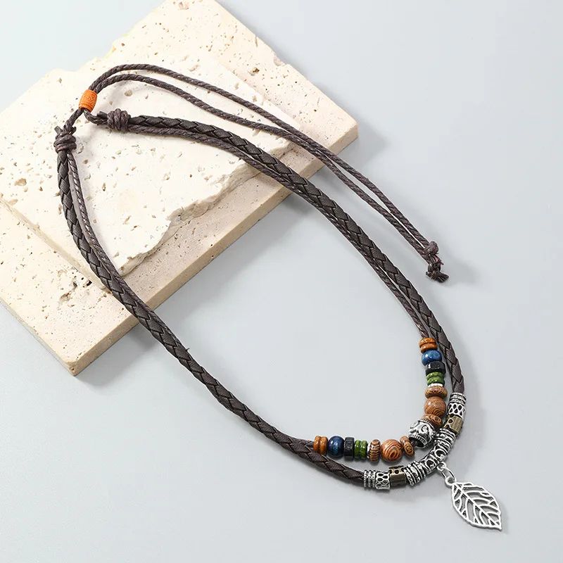 Colar Masculino Tribal com Sementes e Cordão Ajustável