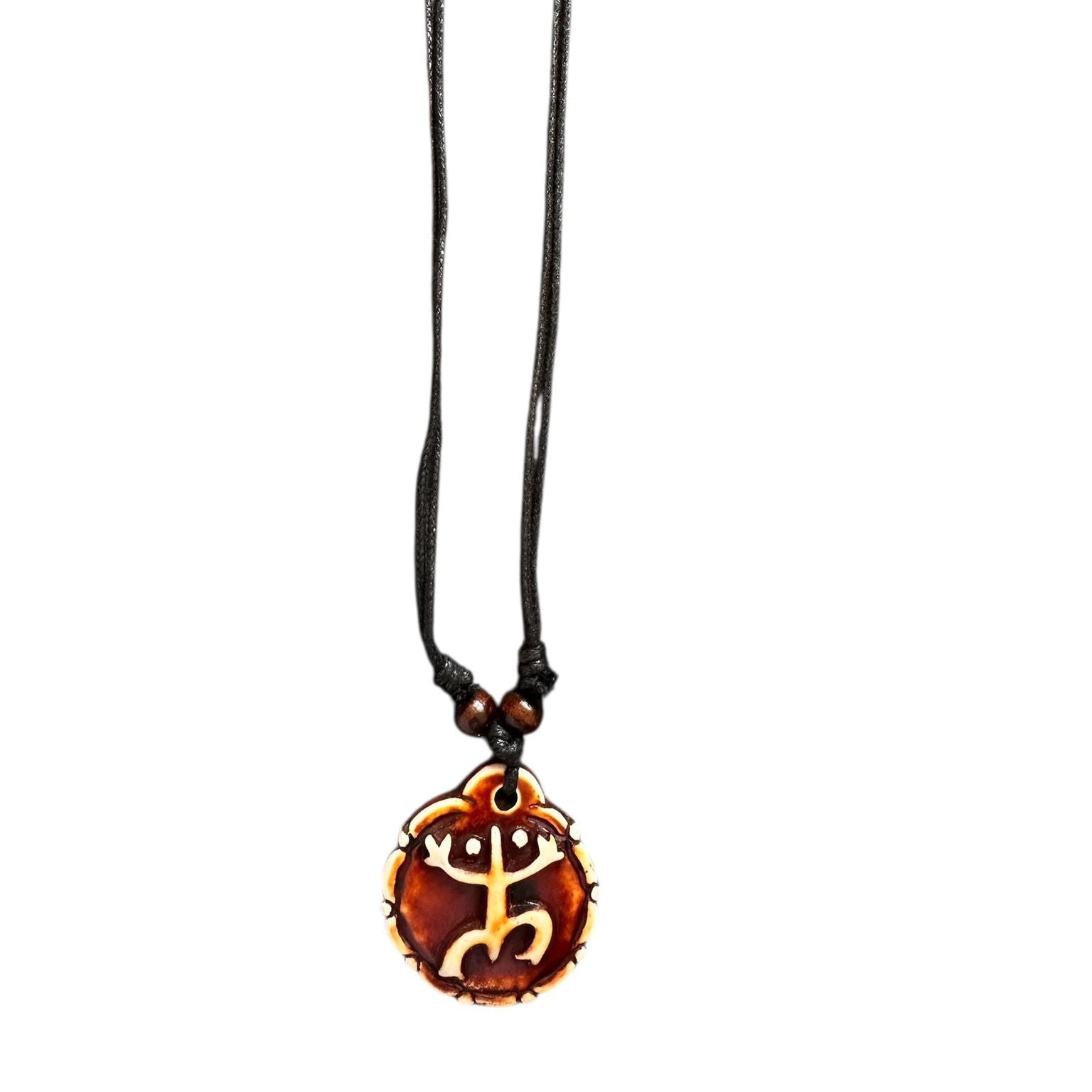 Colar com Pingente Tribal Artesanal em Estilo Étnico com Cordão Ajustável