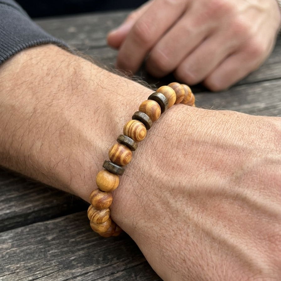Pulseira Artesanal de Contas em Madeira Natural com Elástico