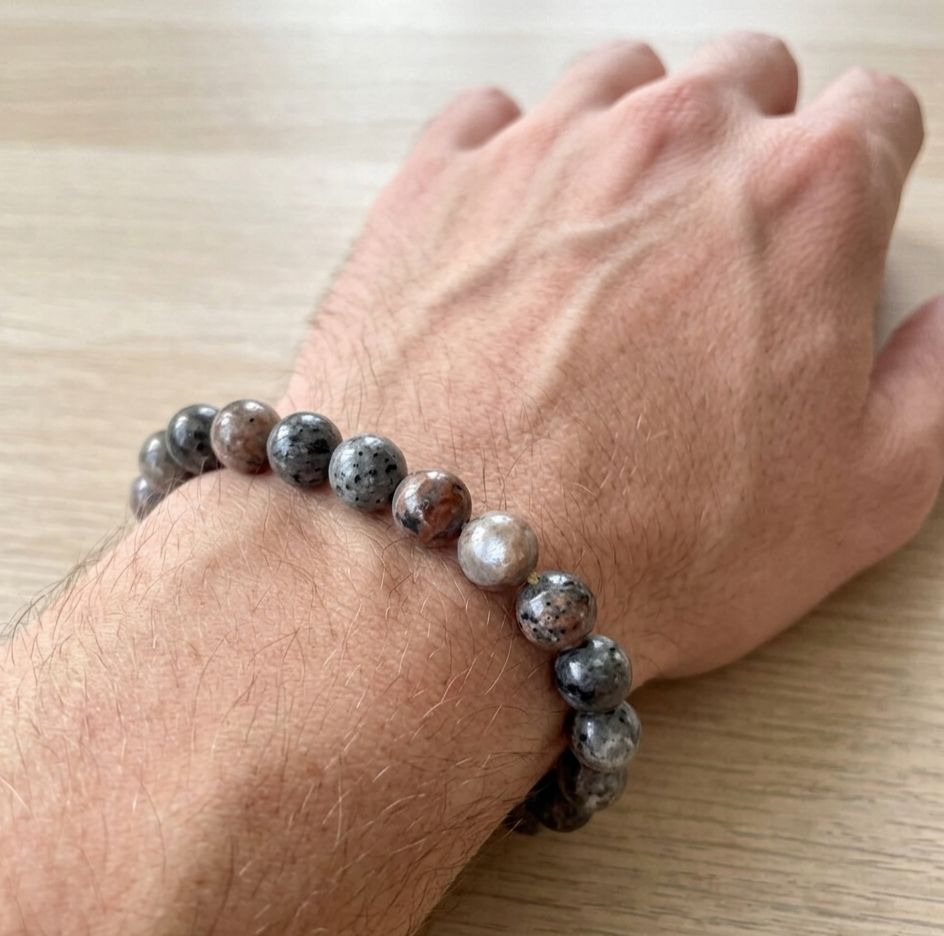 Pulseira de Contas em Pedra Natural Flamejante com Elástico